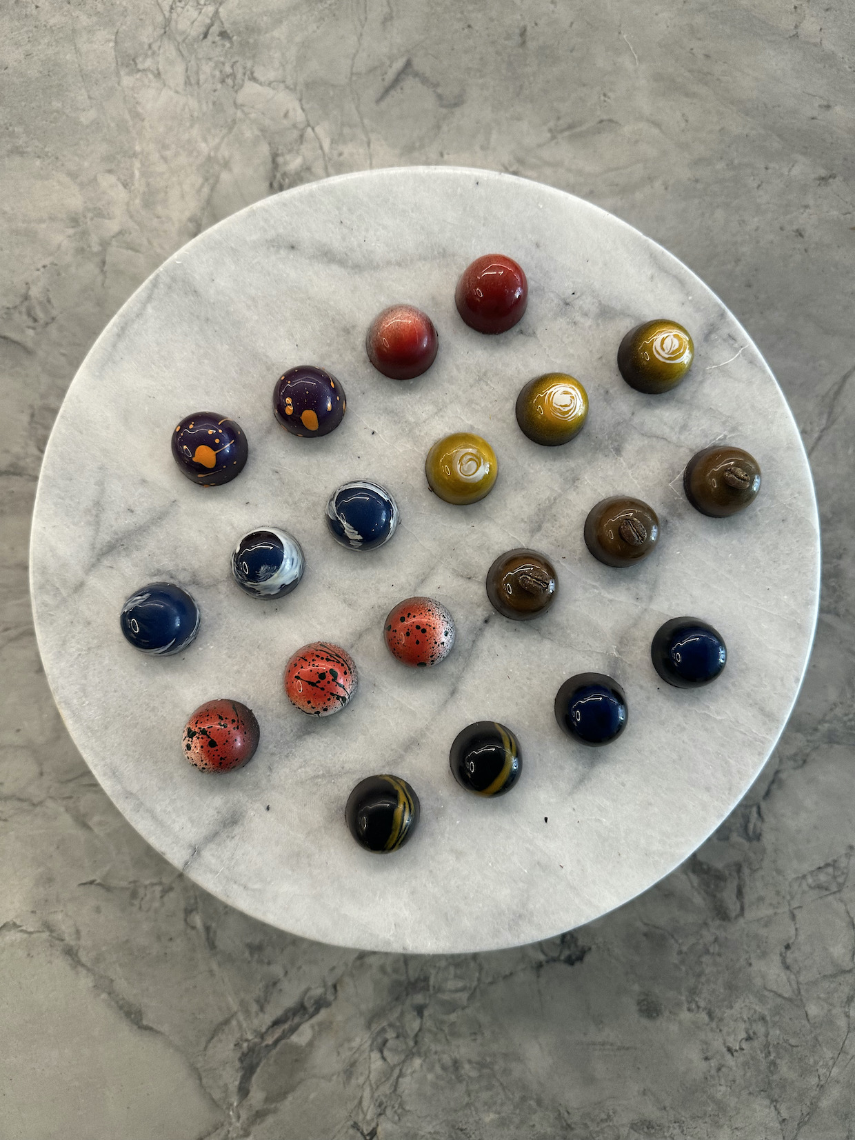 Oro Chocolate and Coffee Chicago bonbons