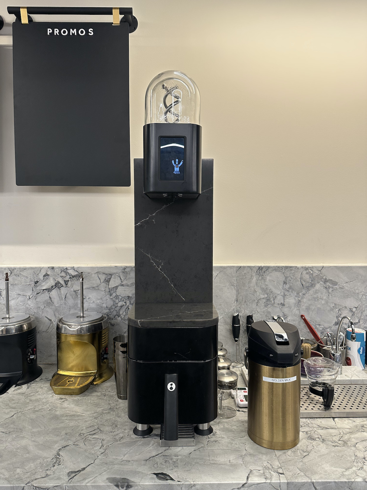 Oro Chocolate and Coffee Chicago brewer